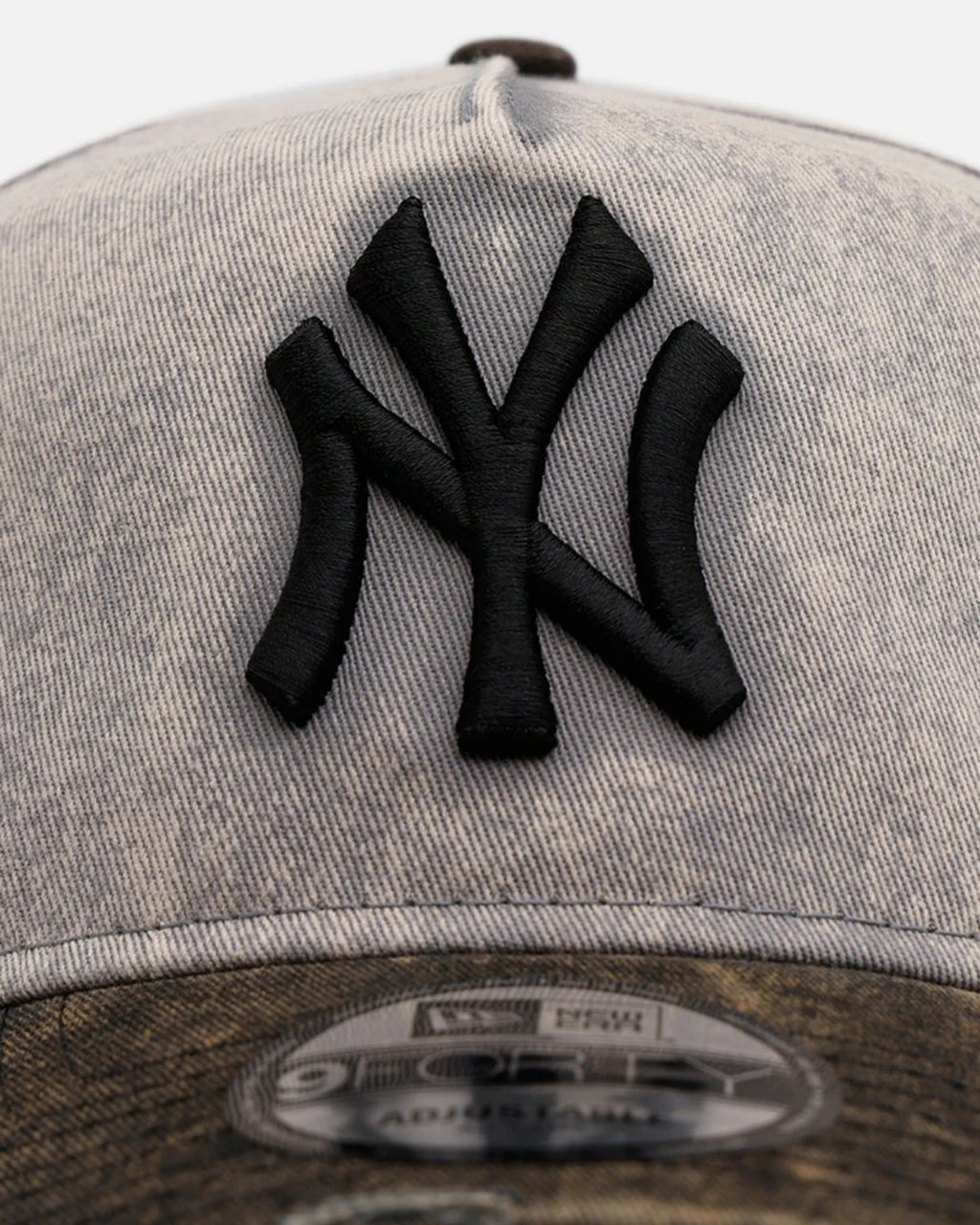 New York Yankees 'Washed Storm Gray' 9FORTY A-Frame Snapback