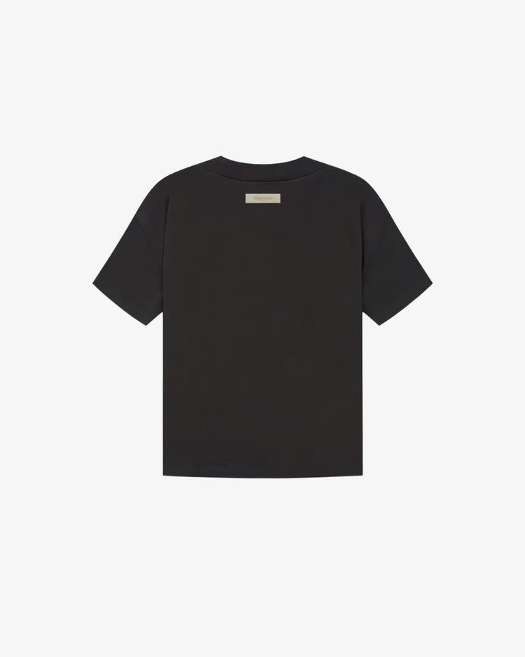 T-shirt Essentials 1977