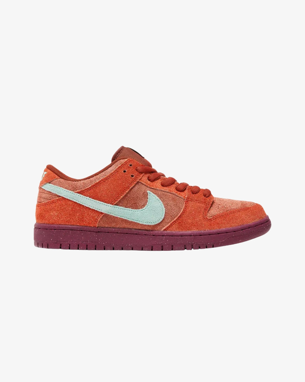 Nike Dunk Low SB 'Mystic Red' - Pre Loved