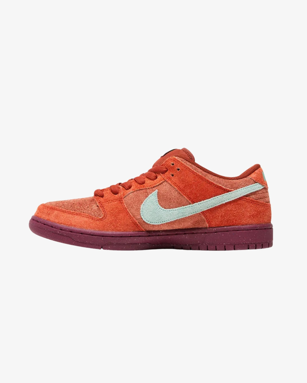 Nike Dunk Low SB 'Mystic Red' - Pre Loved