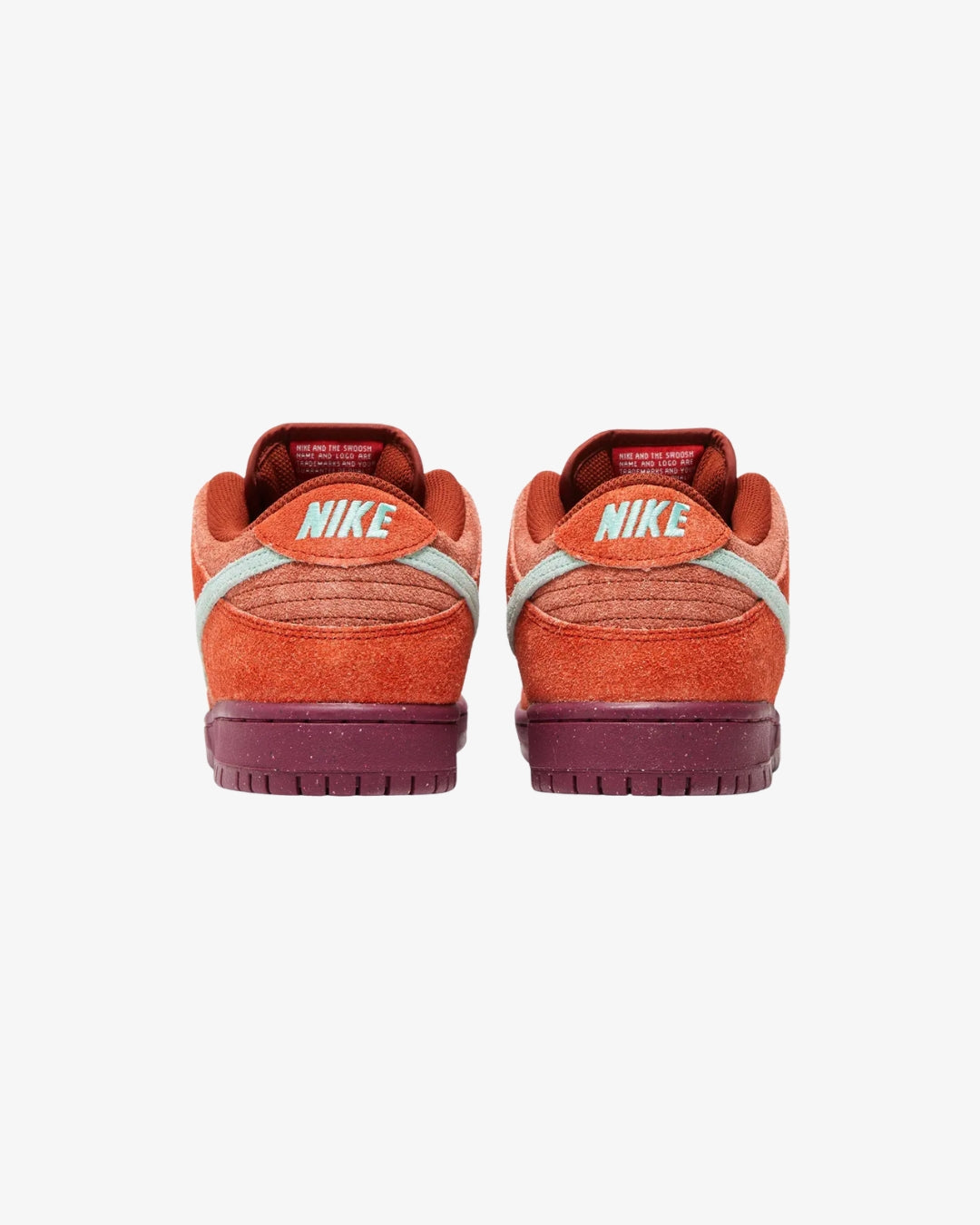 Nike Dunk Low SB 'Mystic Red' - Pre Loved